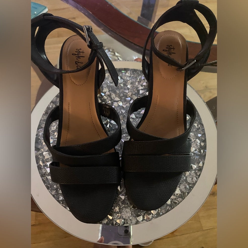Style & Co. Black Strappy Sandals